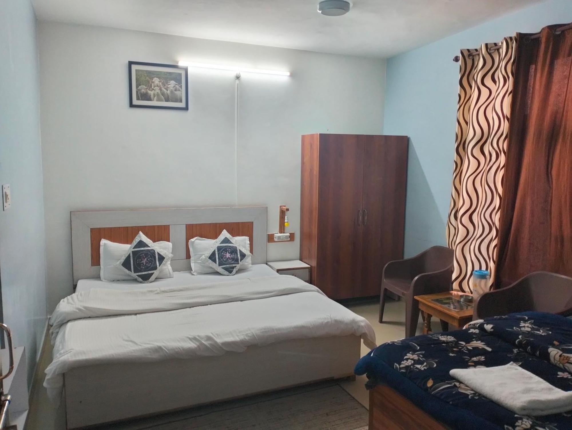 Aman Guest house *