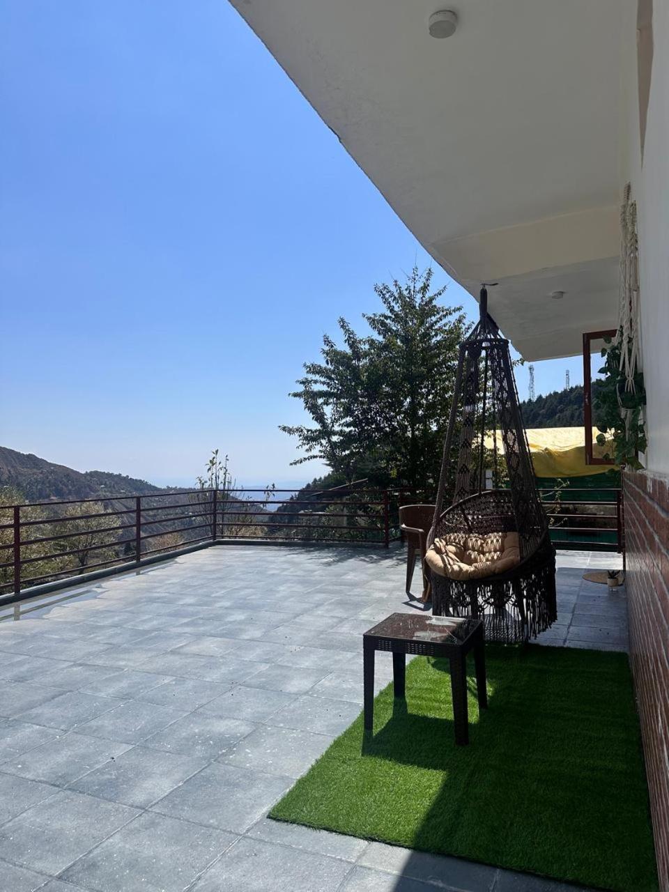 Getaway Stays-rooms With Private Kitchen-dharamkot