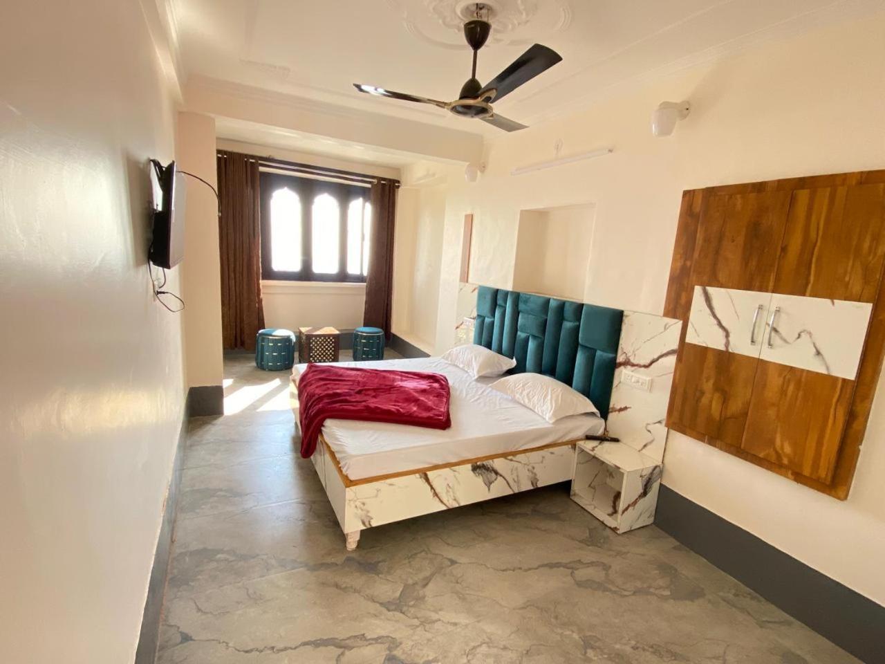 B Mehra Dharamshala