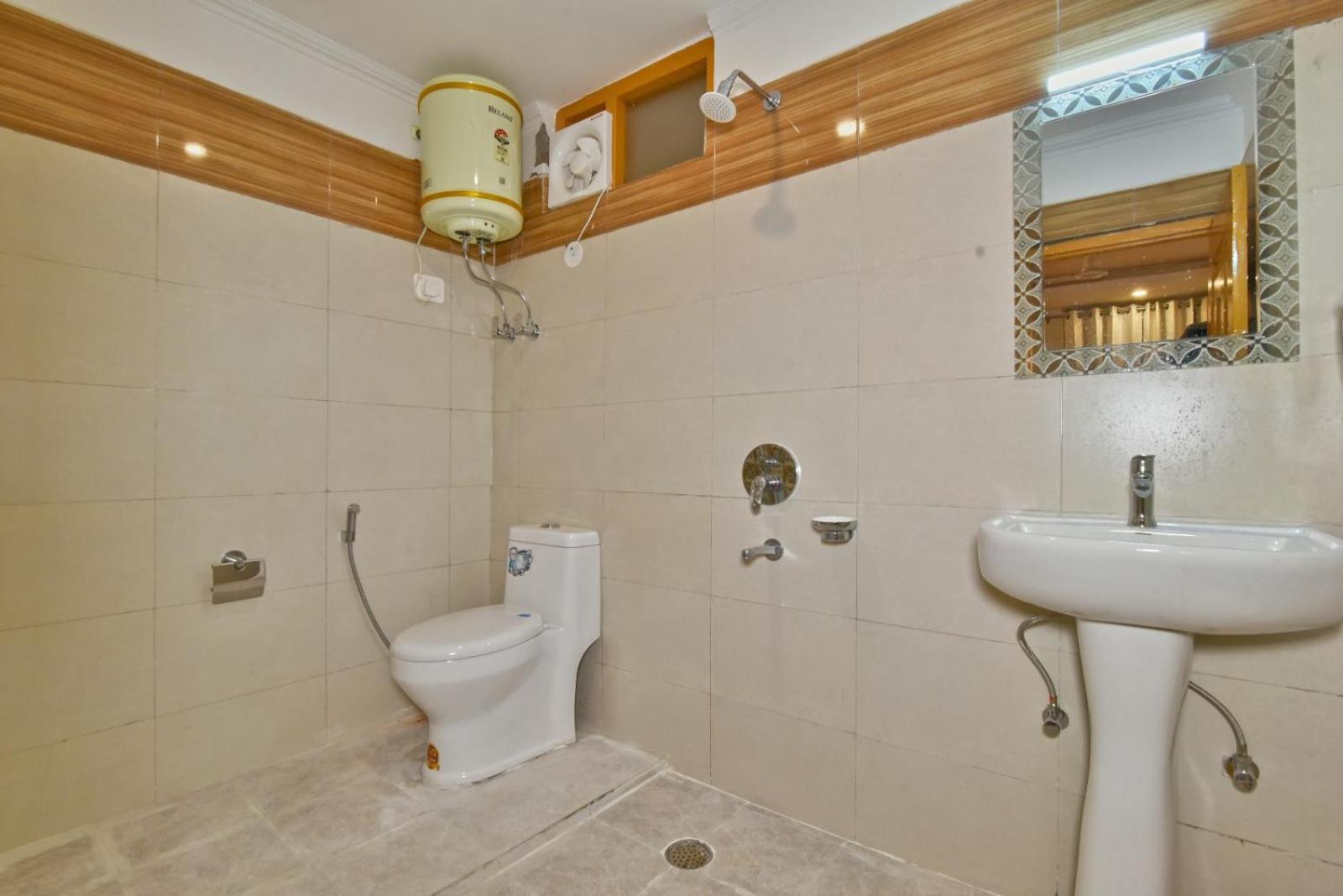 Hotel Marina Group Of Pine View #vpo, Sudher, #cricket Stadium 5 Km