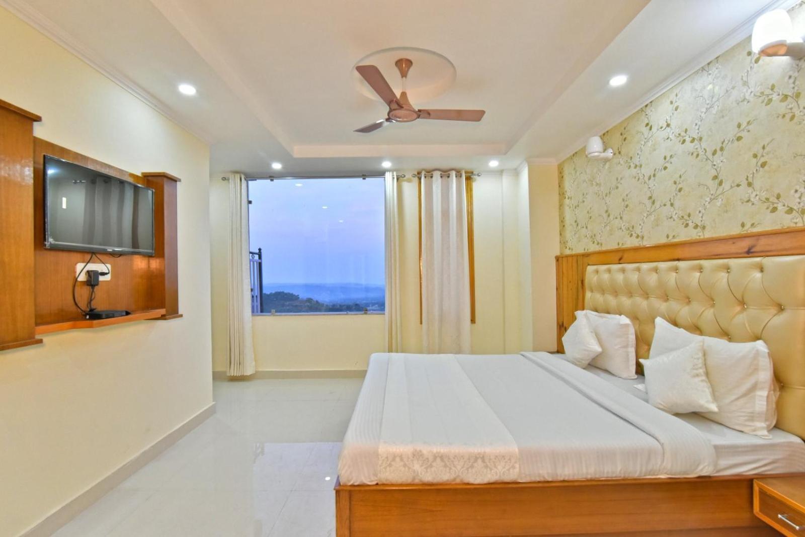 Marina Group Of Pine View #vpo, Sudher, #cricket Stadium 5 Km Hotel 3*