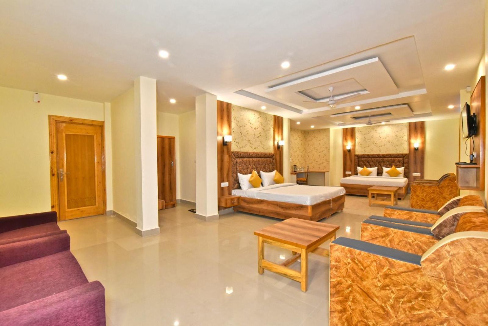 Luxury Pine View # Vpo, Sudher#cricket Stadium 5 Km Guest house