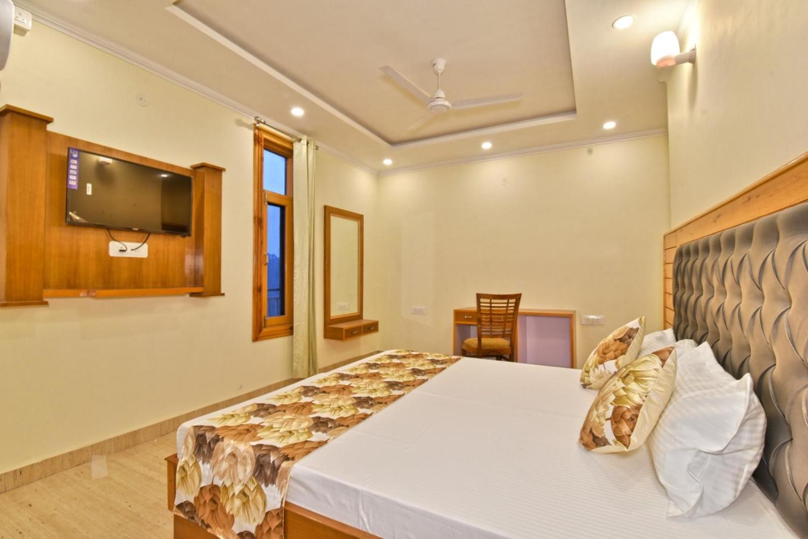 Guest house Luxury Pine View # Vpo, Sudher#cricket Stadium 5 Km