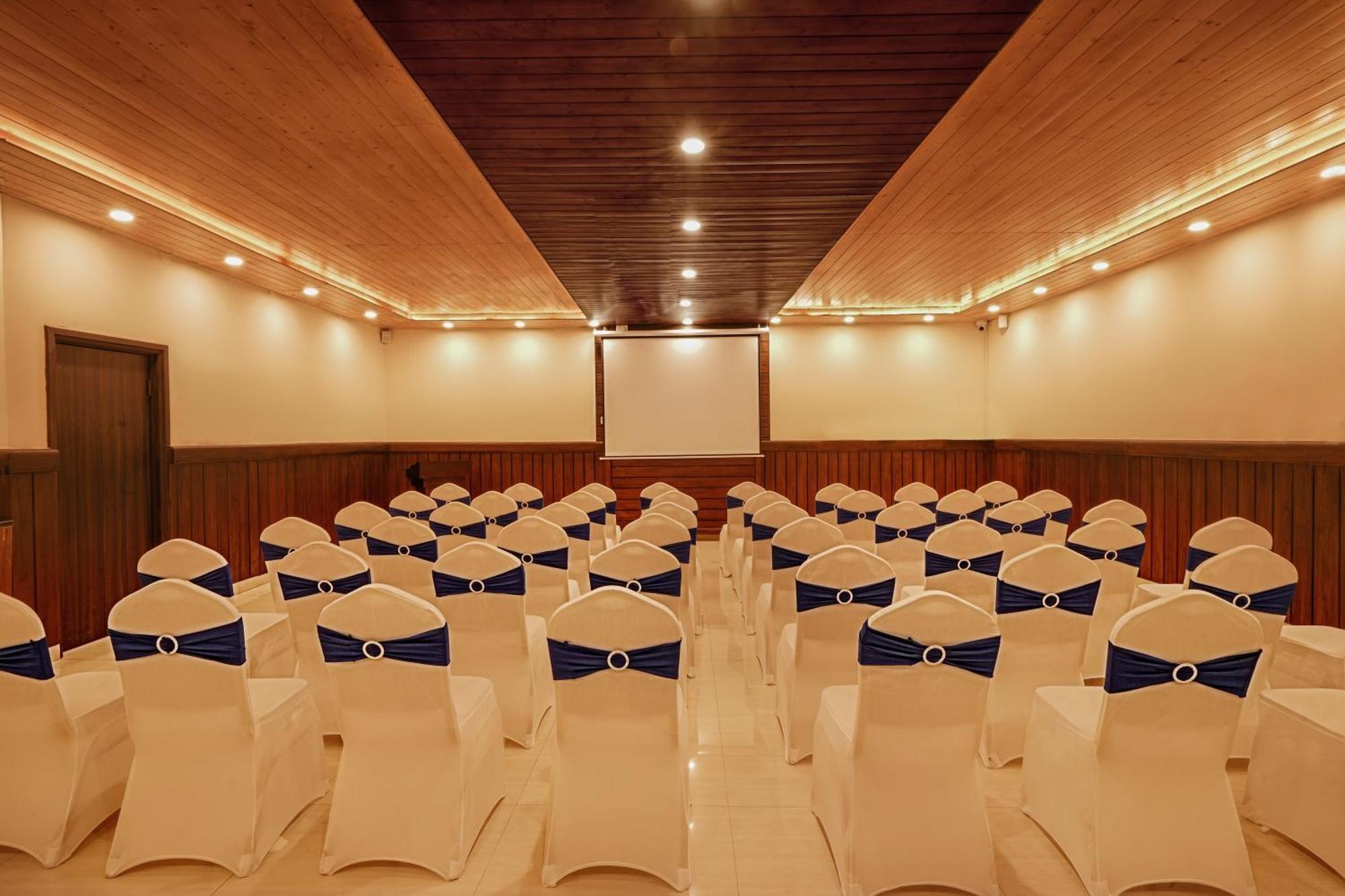 Hotel Zip By Spree Bella Heights Mcleodganj 4*