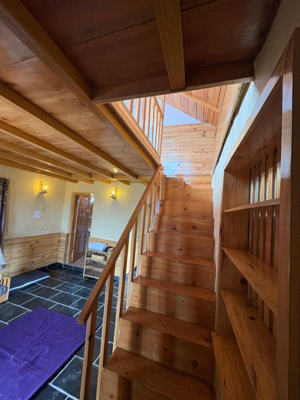 Naddi Pine Wood Hut Apartment *