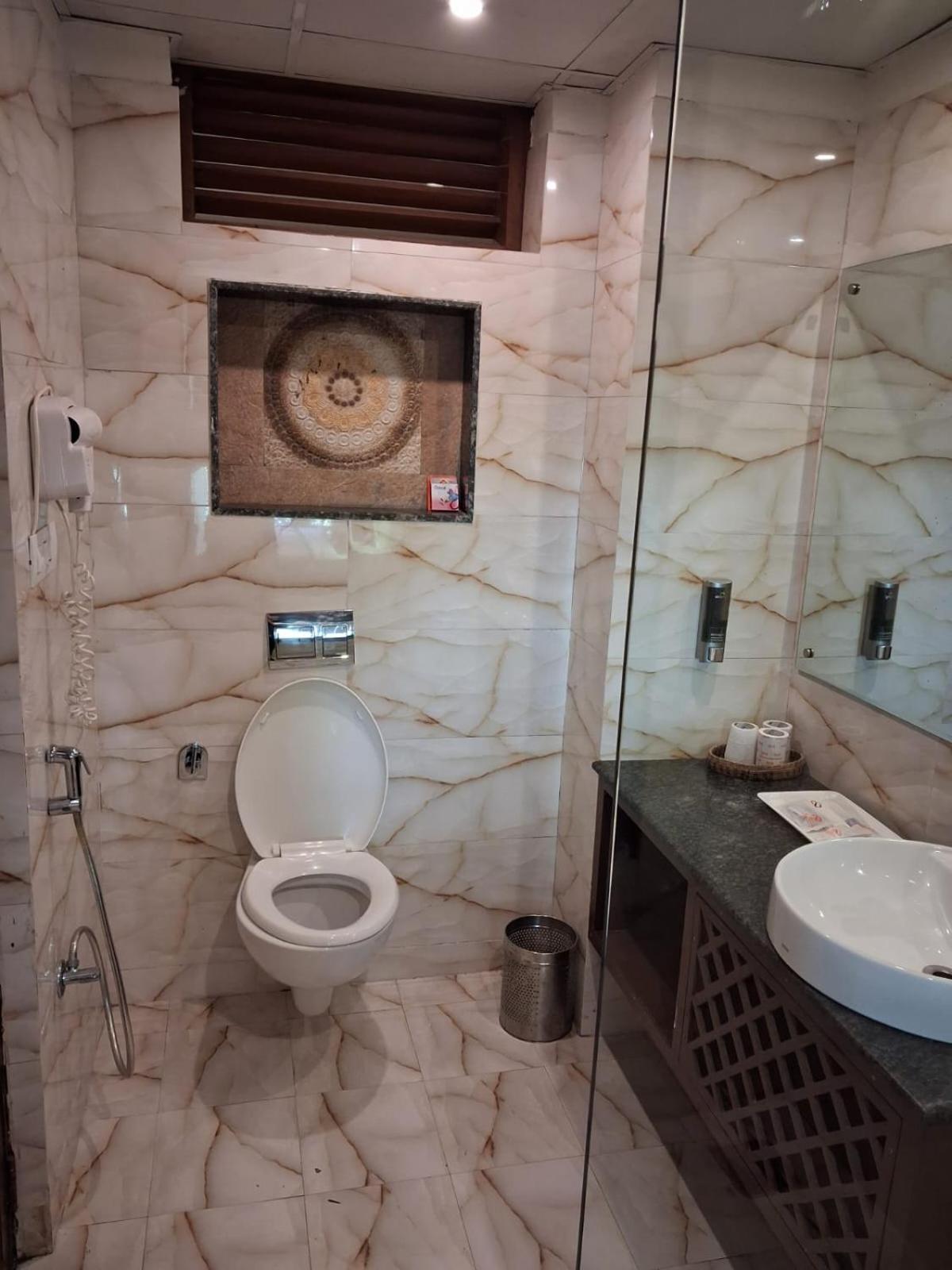 Hotel Cloudchat Dharamshala