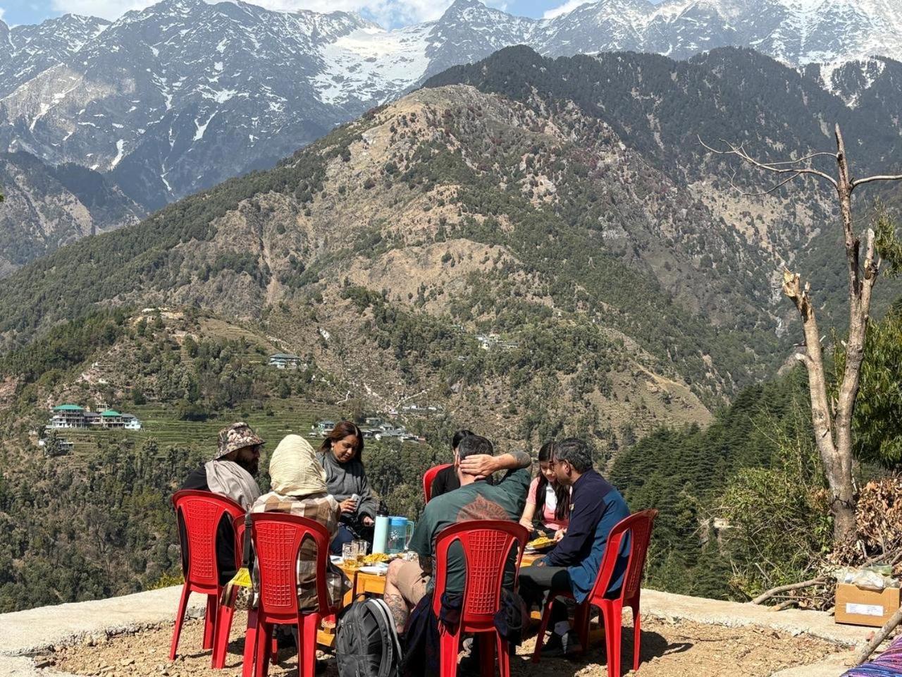 Naddi Pine Wood Hut Apartment