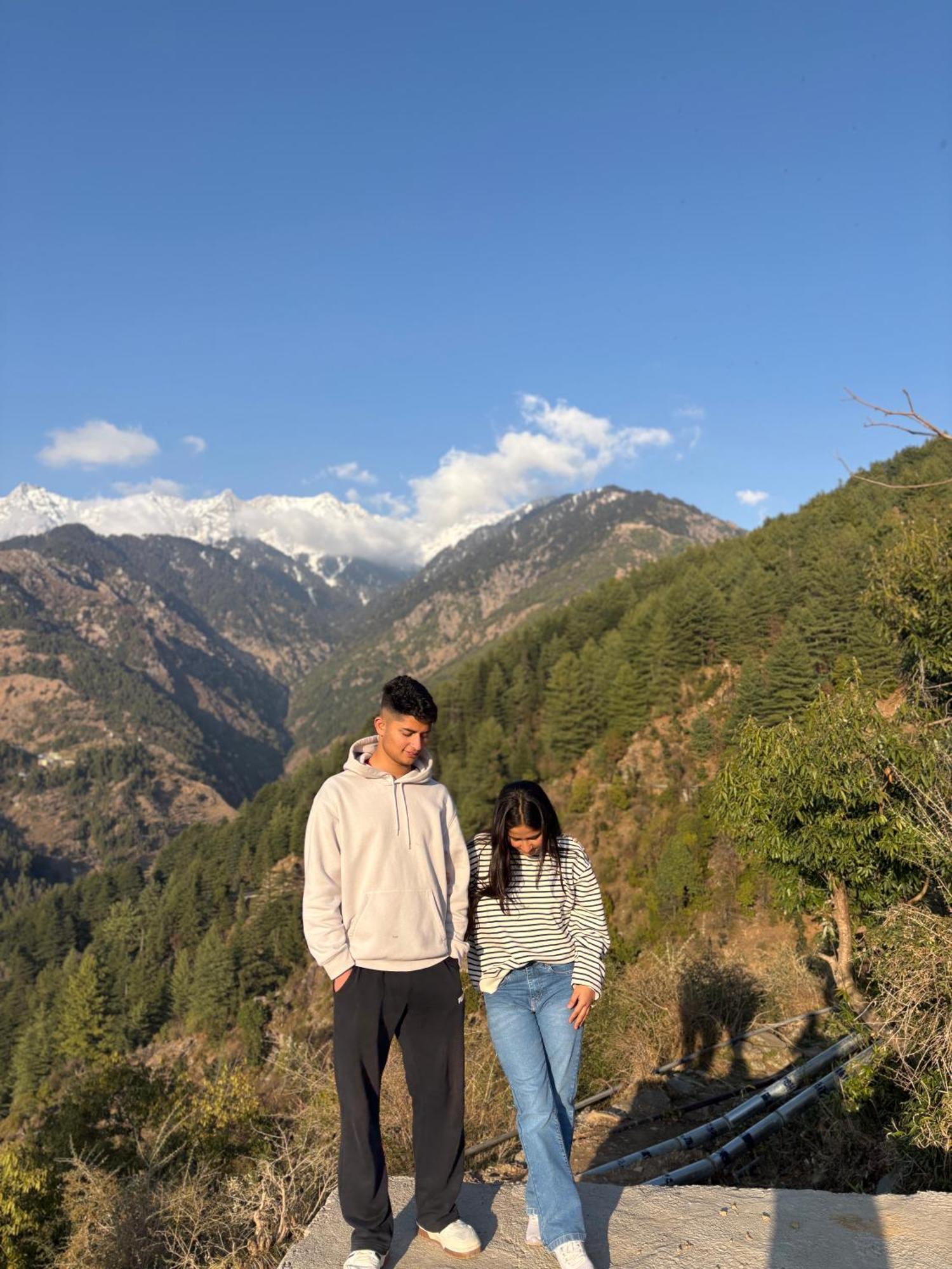 Naddi Pine Wood Hut * Dharamshala