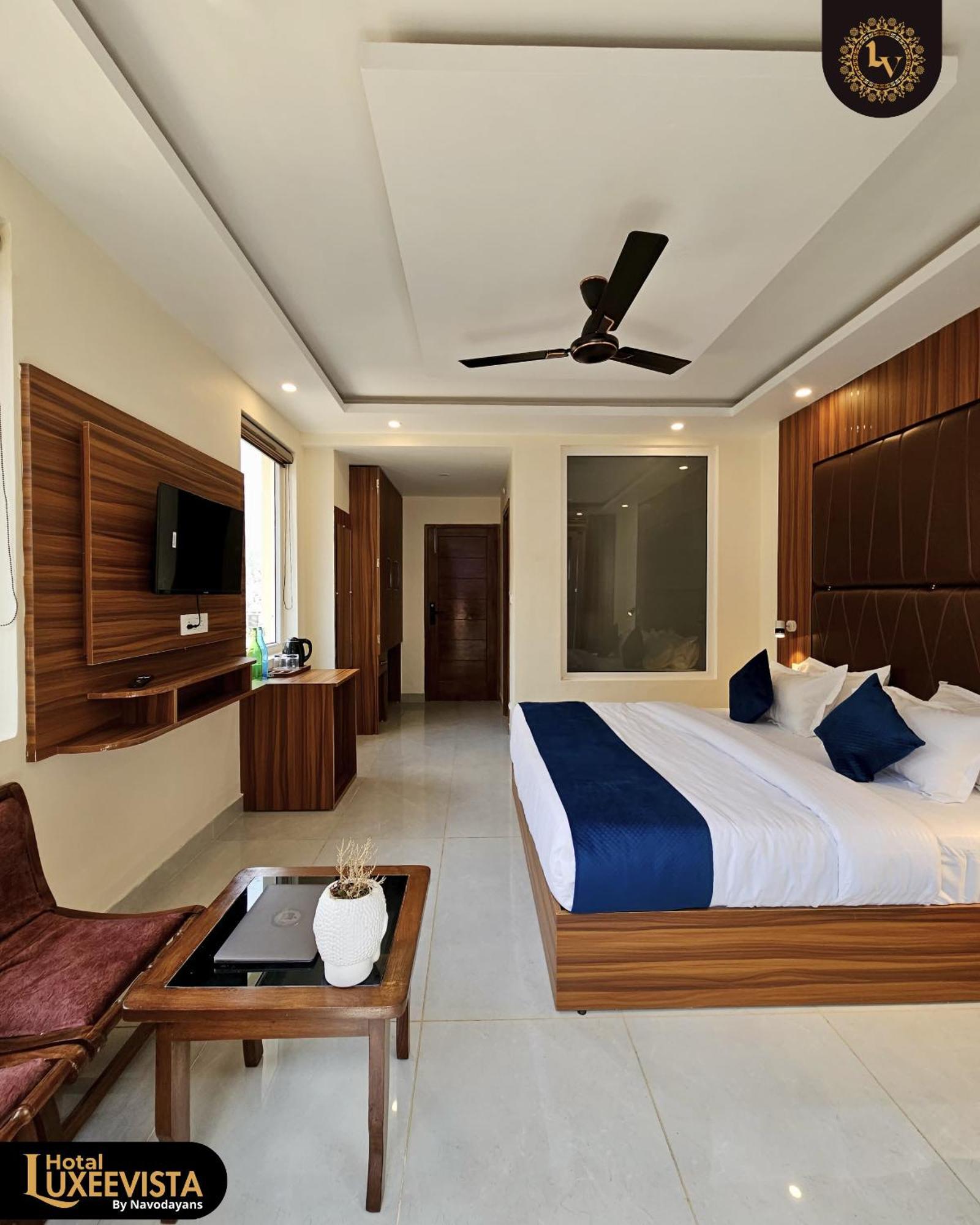Luxeevista - By Navodayans Hotel 4*