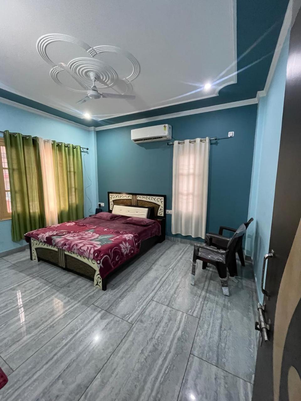Cozy Retreat L Your Away Dharamshala