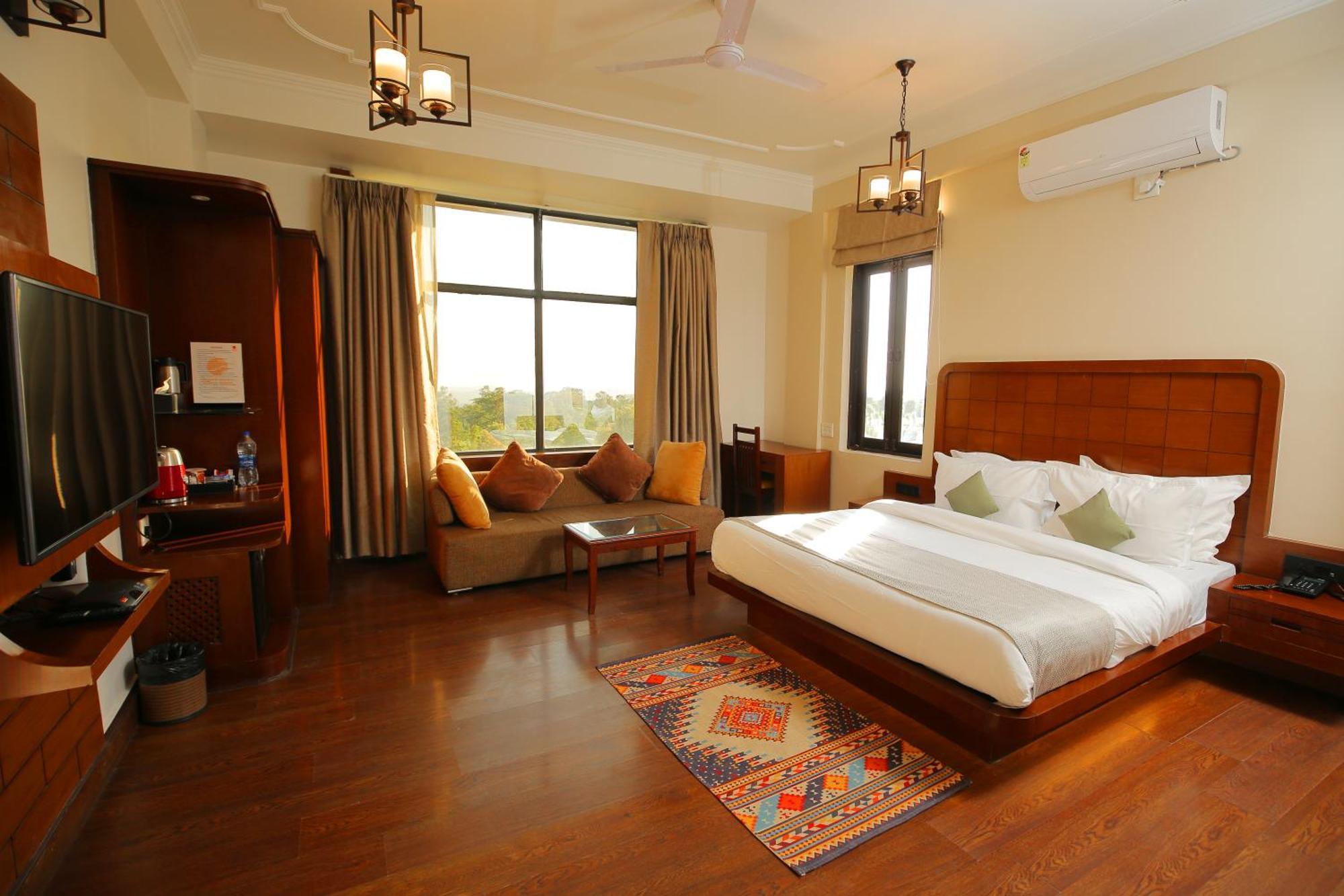 White Ridge Hotel