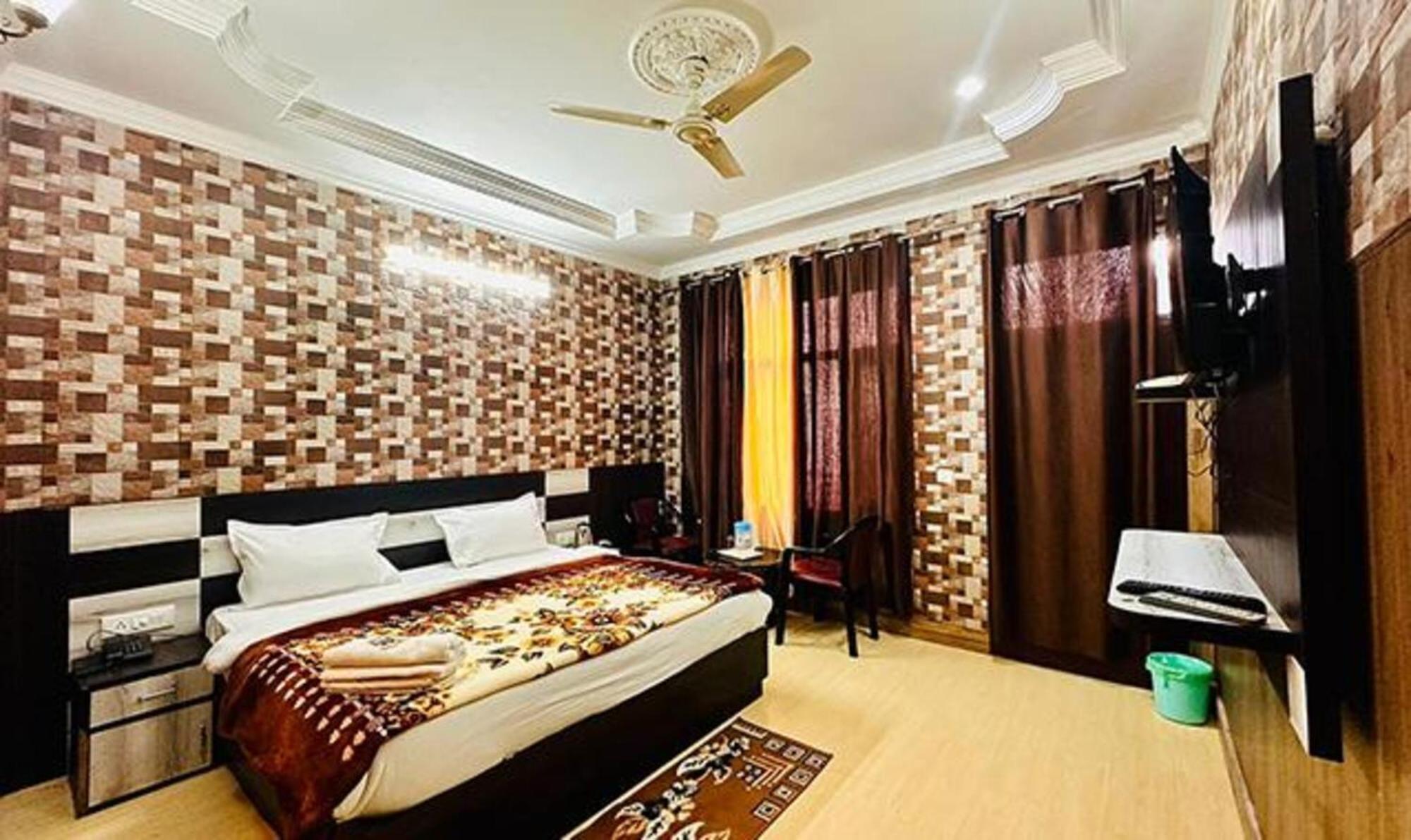 Fabhotel Sn