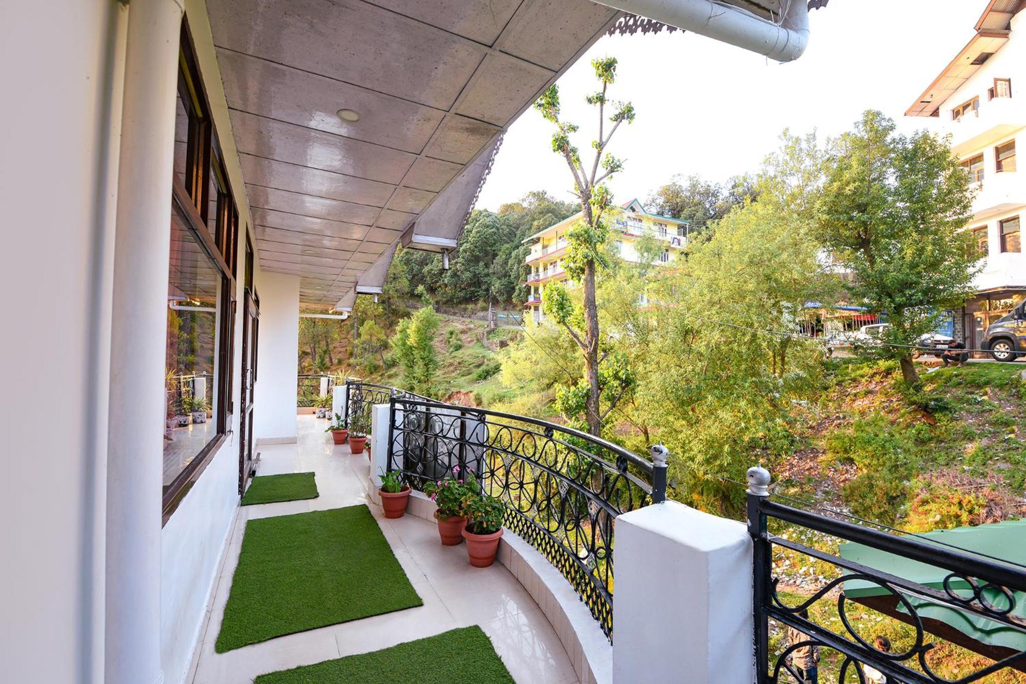 Fabhotel Sn Resort 3*