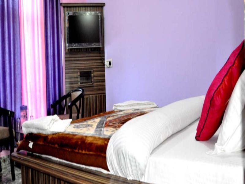 Omni Mcleodganj Hotel 3*