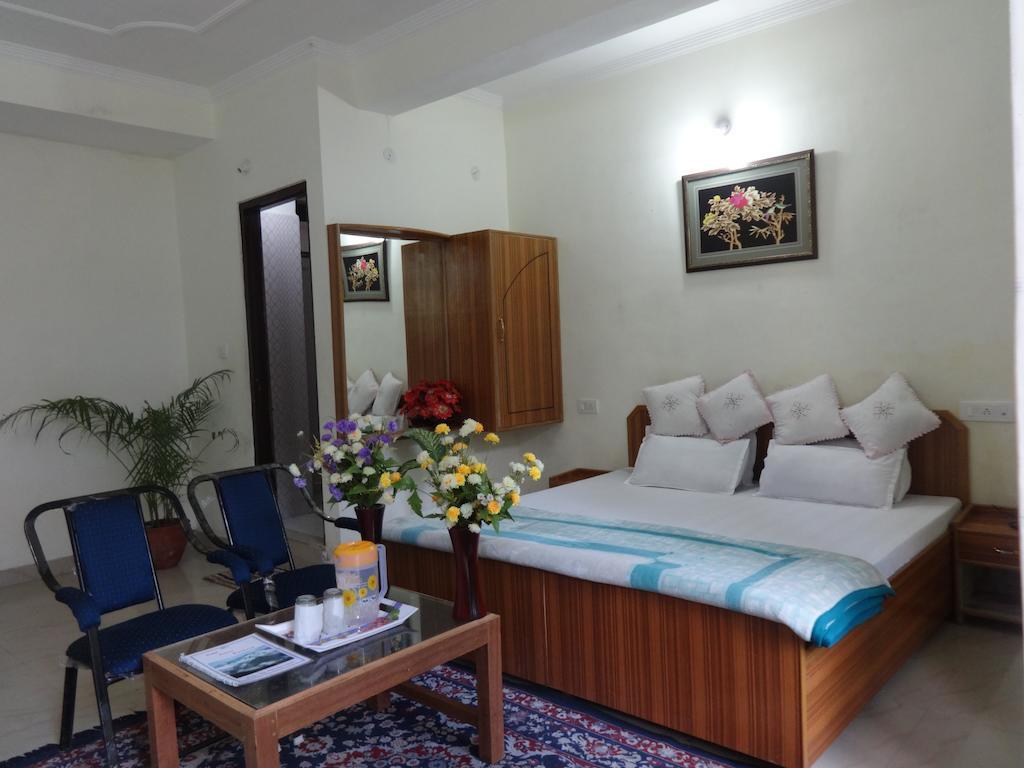 Kumar Residency
