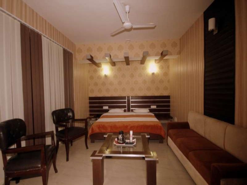 Hotel Natraj Manali