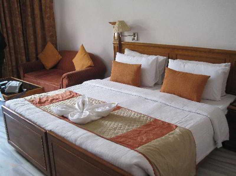 Resort Club Mahindra 3*