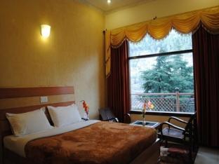 Moon Walk Residency 3*