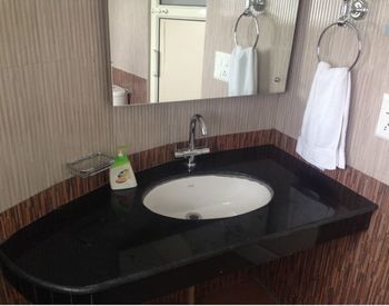 Hotel Goroomgo The Sojourn, Adharshila & Gulmohar 3*