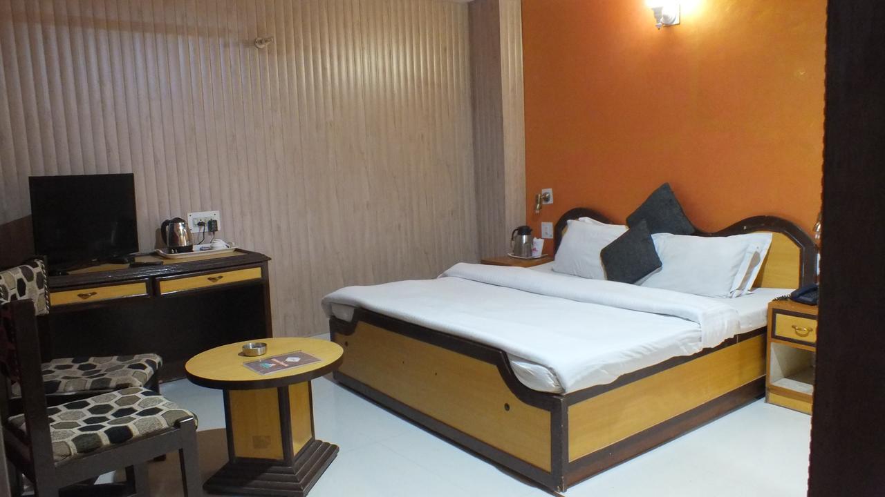 Anupam Resorts Hotel 3*