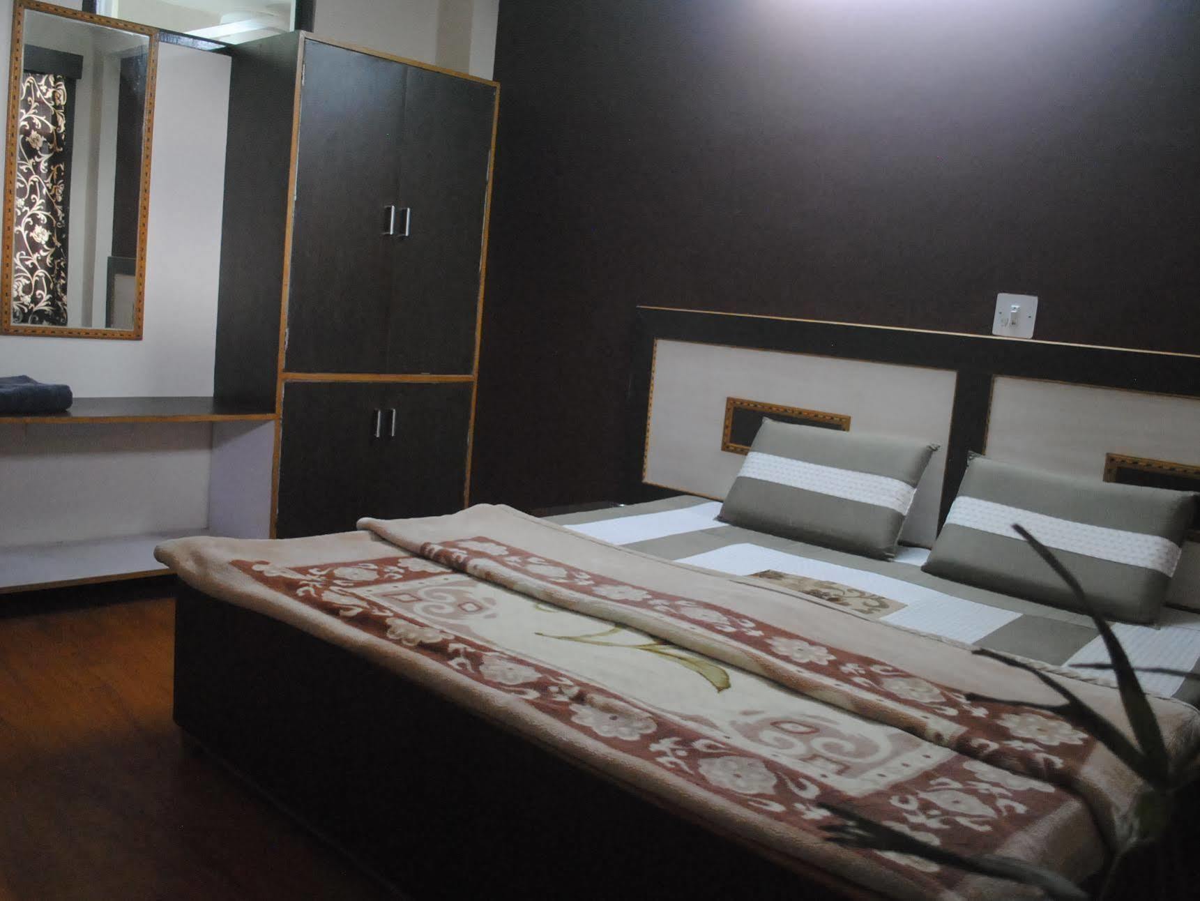 Dharamkot Hotel 2*