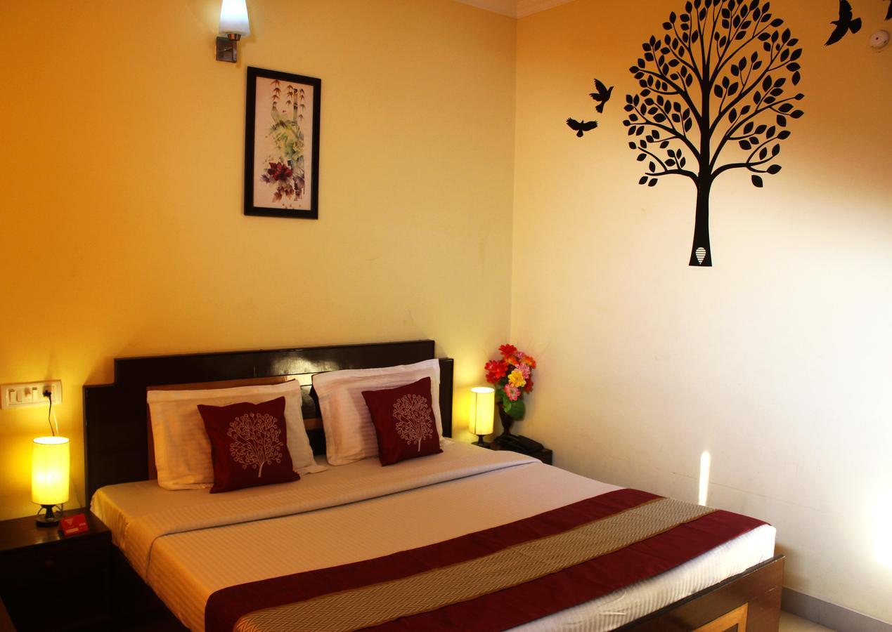 Oyo 4205 Anuj Regency