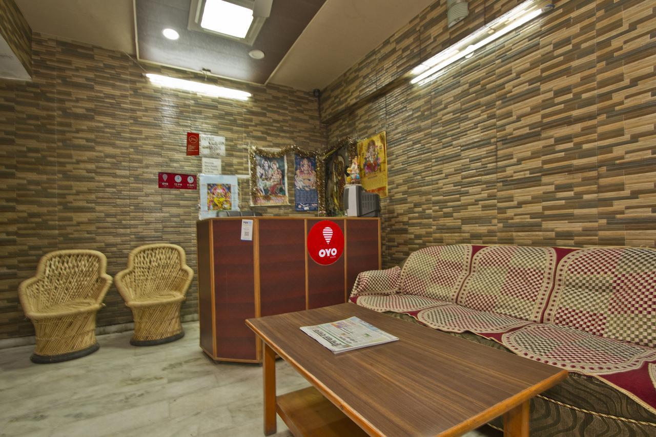 Oyo 7028 Krishna And Restaurant Hotel