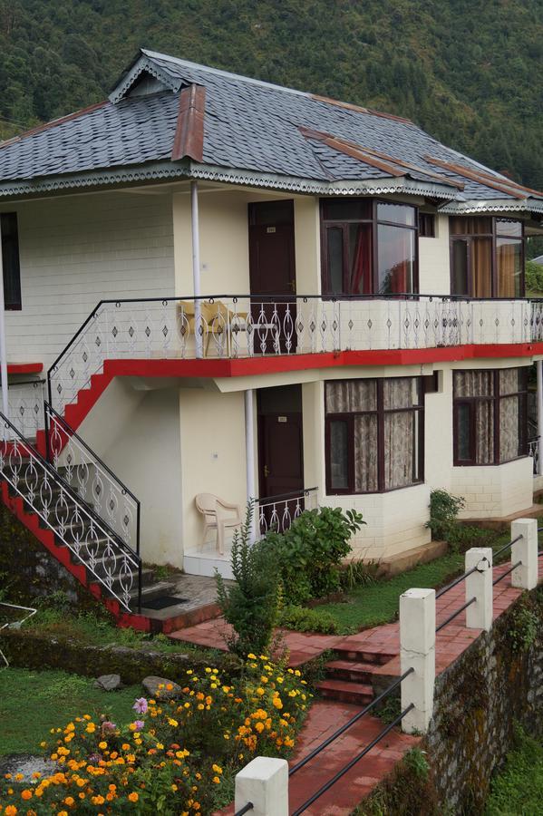 Hotel Shivalay *