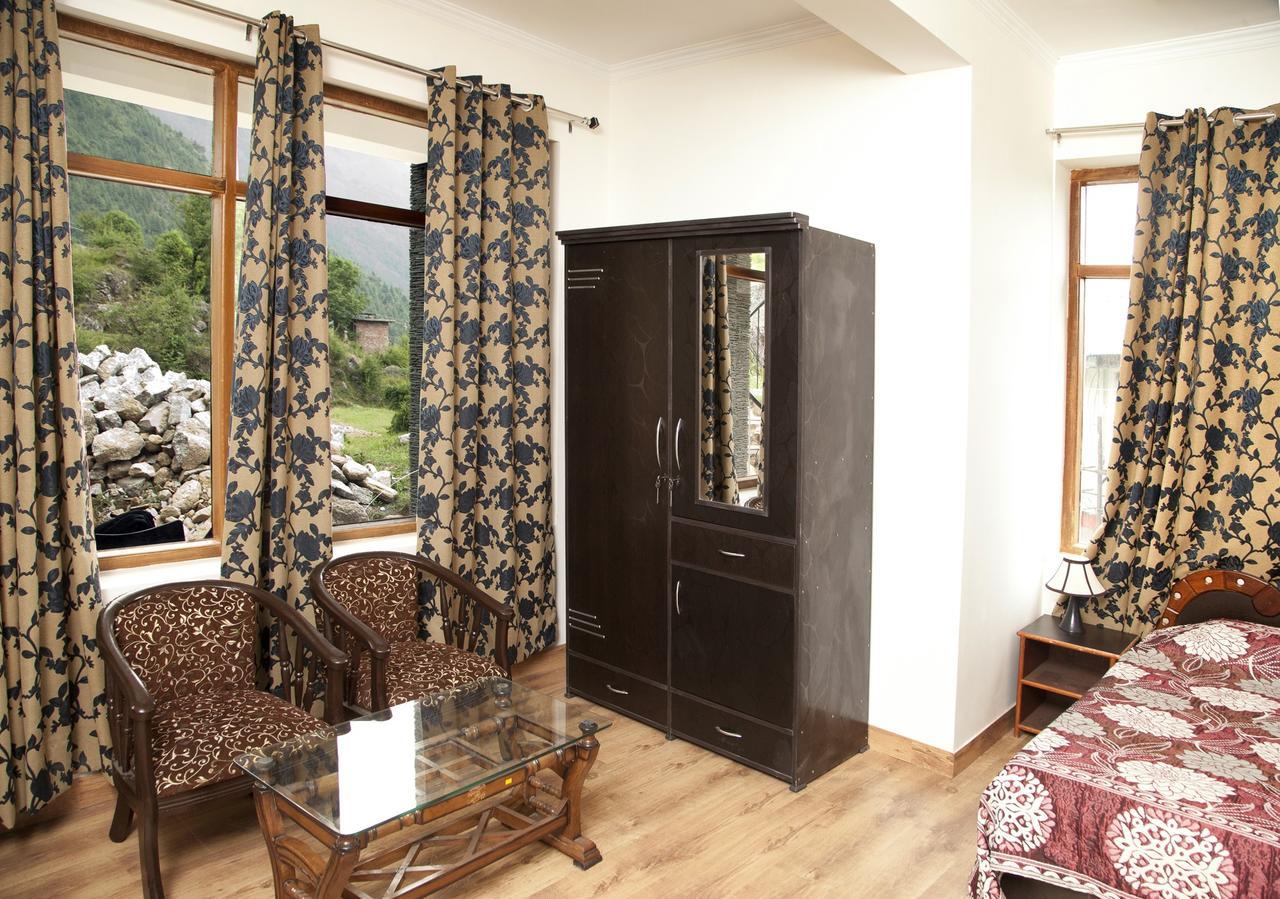 Hotel Shivalay *