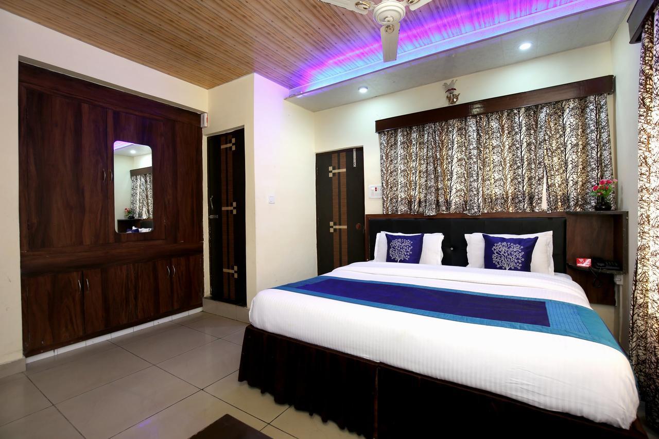 Hotel Oyo 9942 Ravine