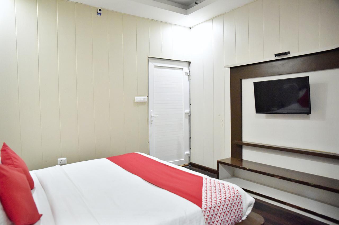 Hotel Vakratunda 3*