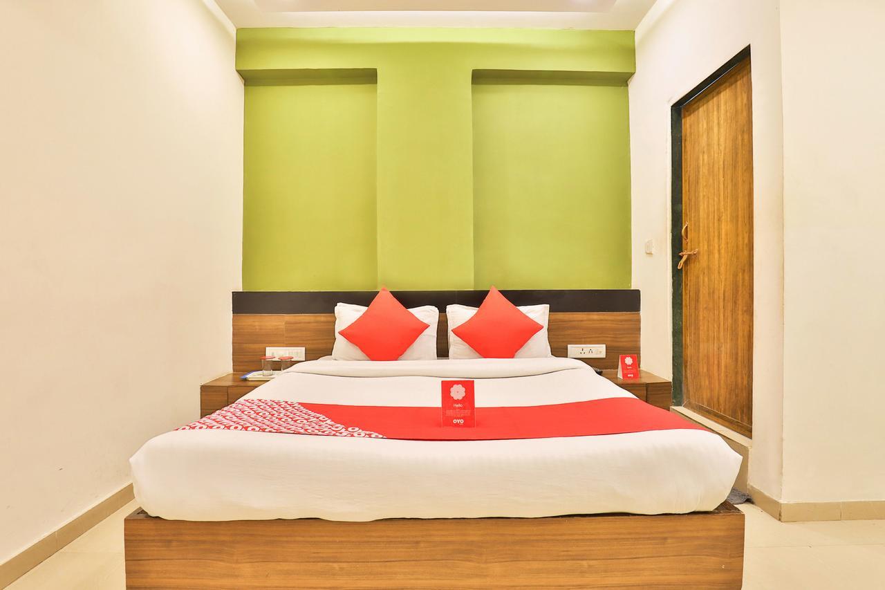 Inn Oyo 4605 Aakarsh