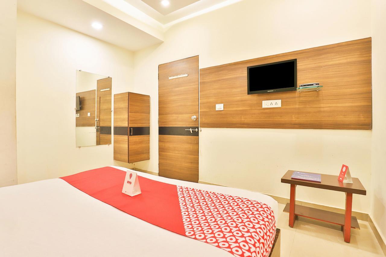 Oyo 4605 Aakarsh Inn 2*