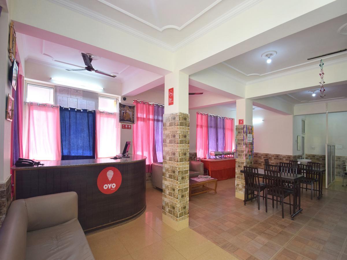 Hotel Highland Village