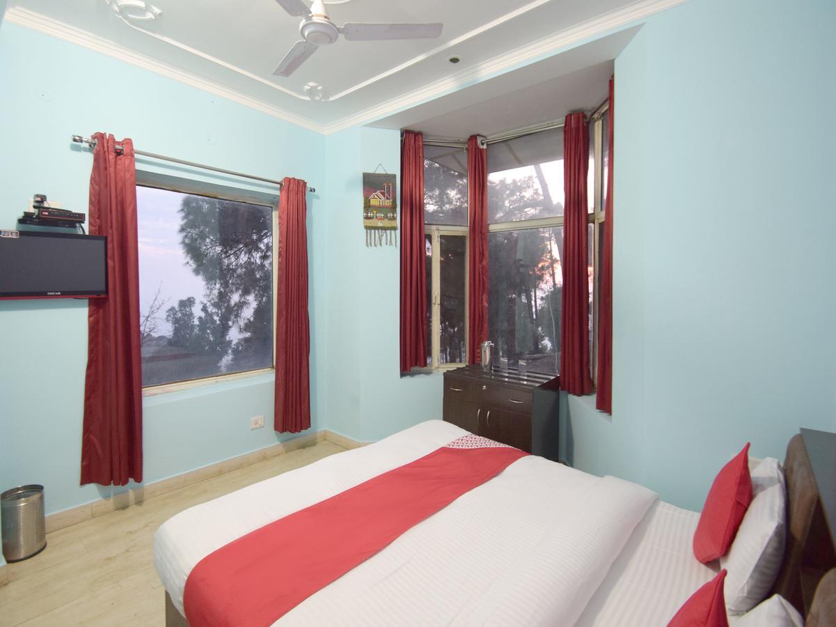 Hotel Oyo 12079 Manu Vinod
