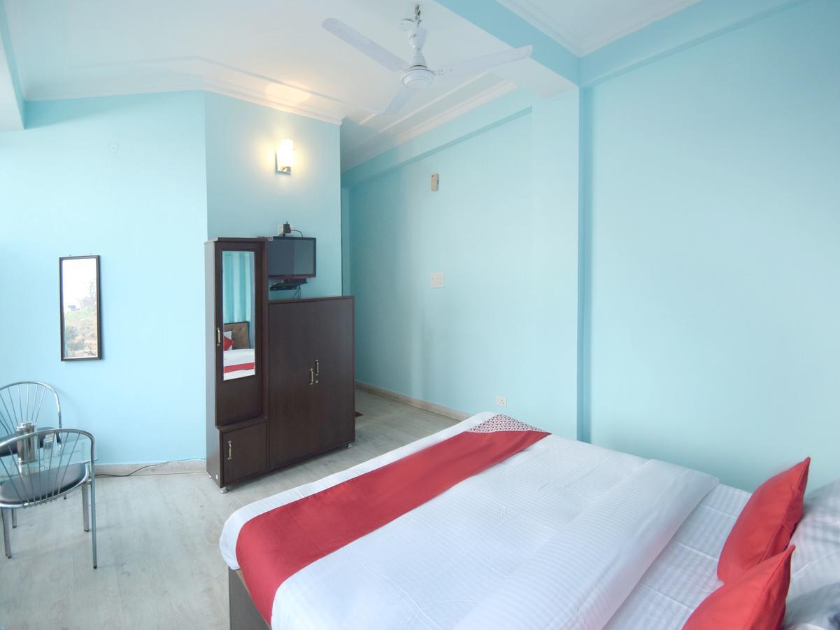 Oyo 12079 Manu Vinod 3* Dharamshala