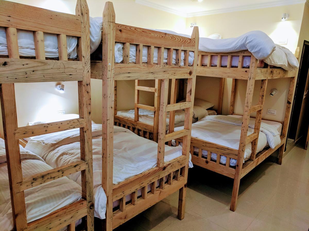 Fabhotel Rakus Place 3*