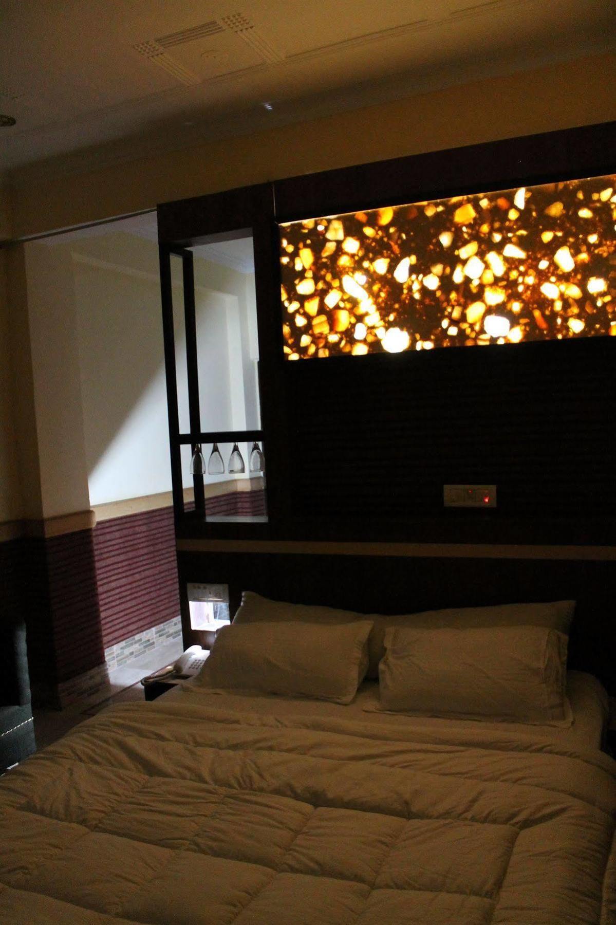 Gandhi's Paradise Hotel