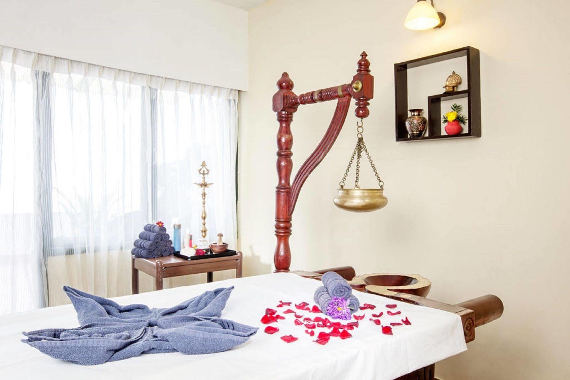 Resort Sterling Dharmashala Dharamshala