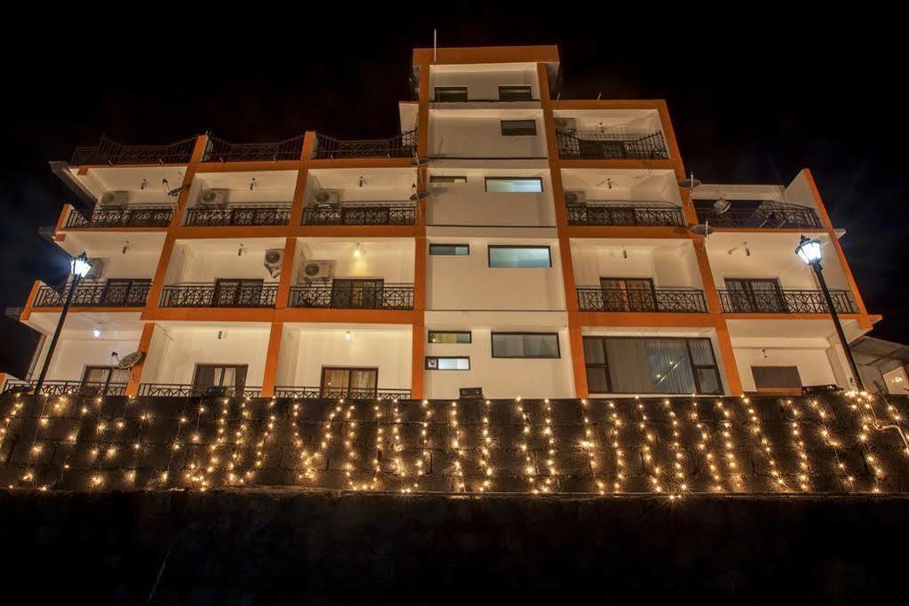 Resort Sterling Dharmashala Dharamshala