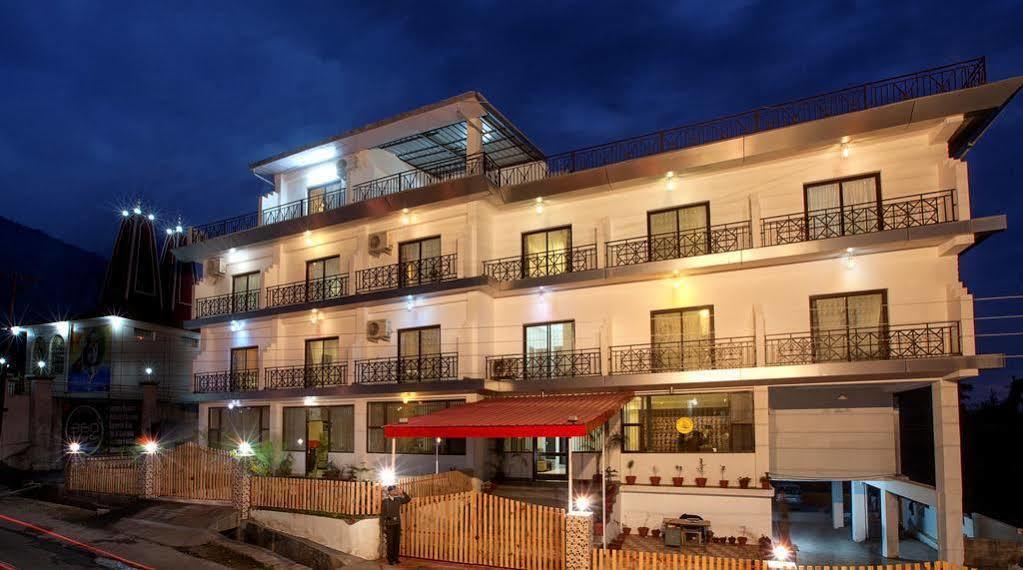 Resort Sterling Dharmashala