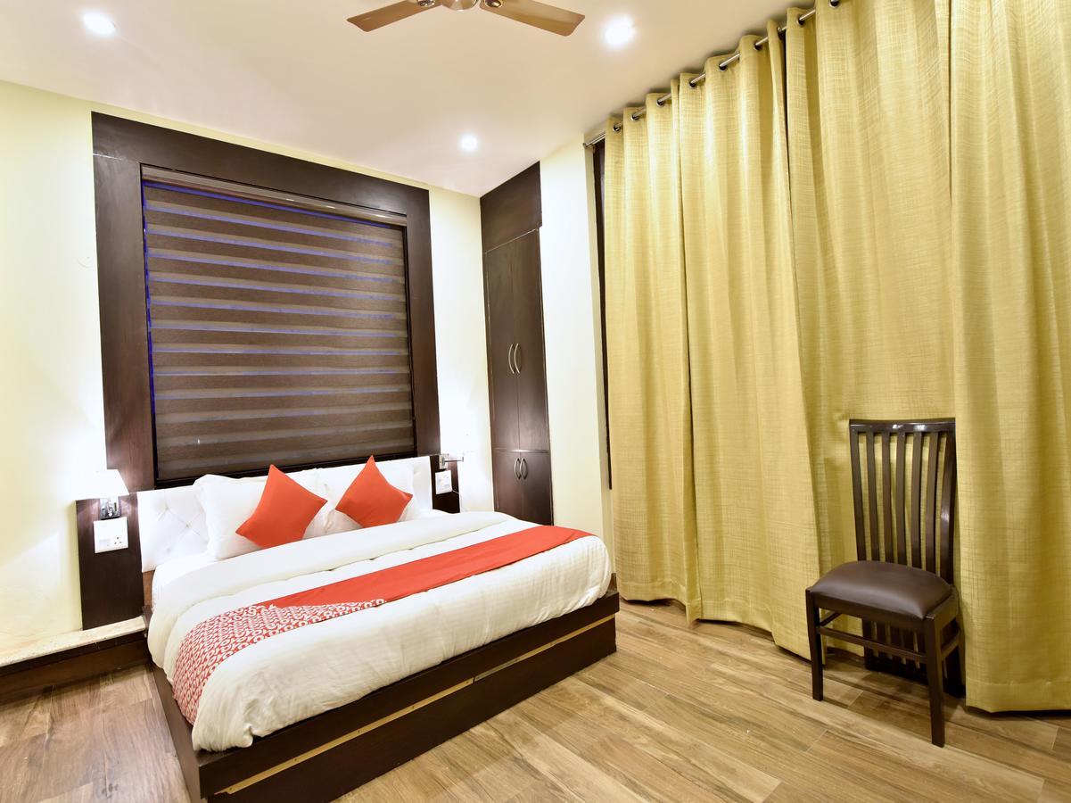 Hotel Oyo 12770 Mirage Residency Dharamshala