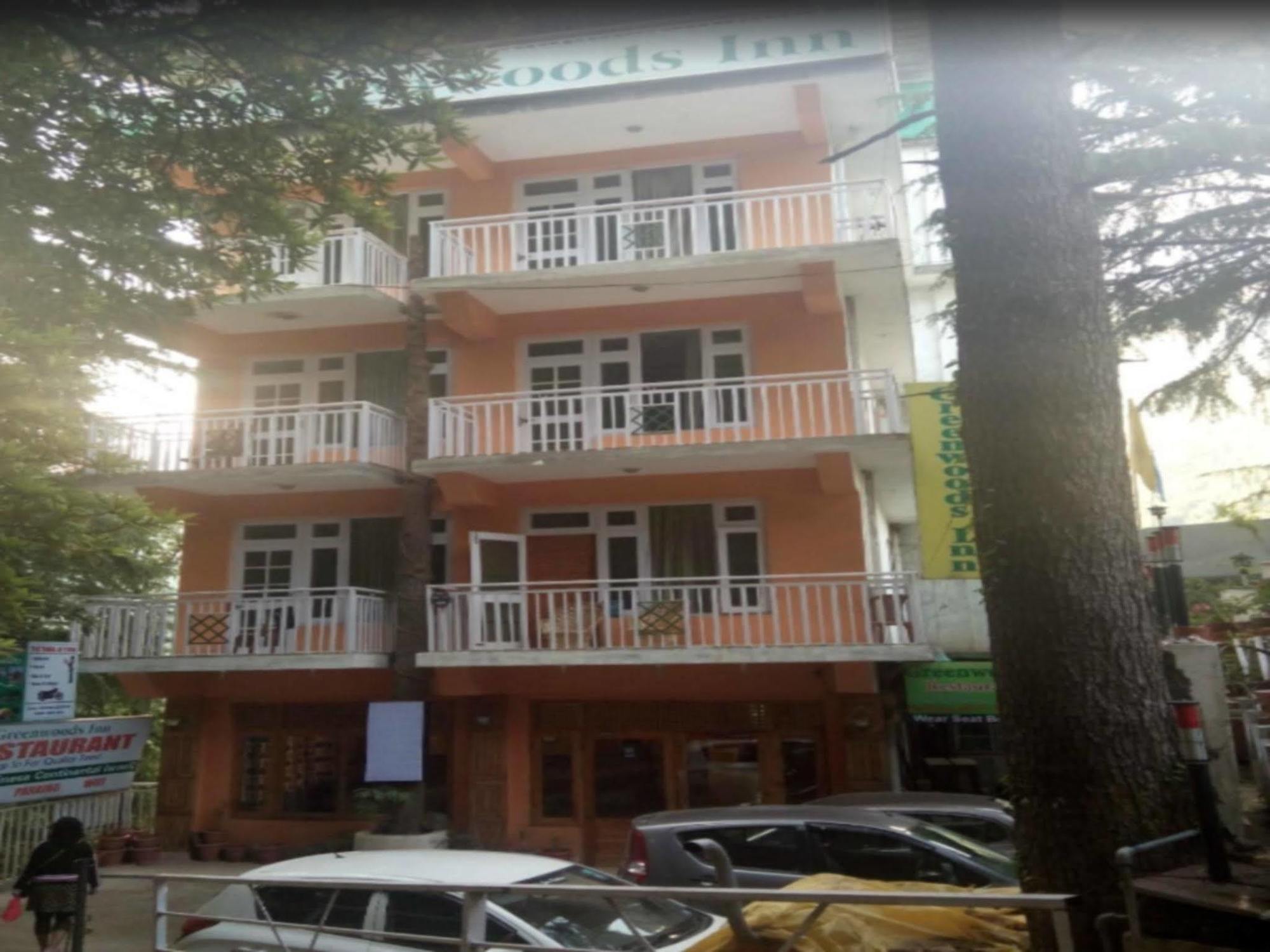 Guest house Fabhotel Greenwoods *