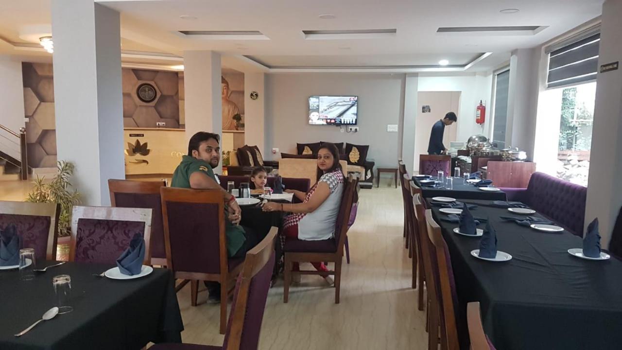 Hotel Ak Continental - Mcleodganj Dharamshala