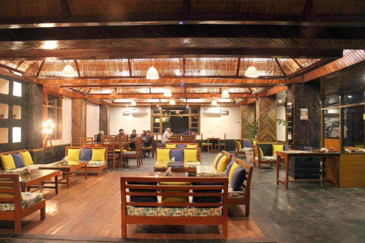 Blossoms Village Resort 3*