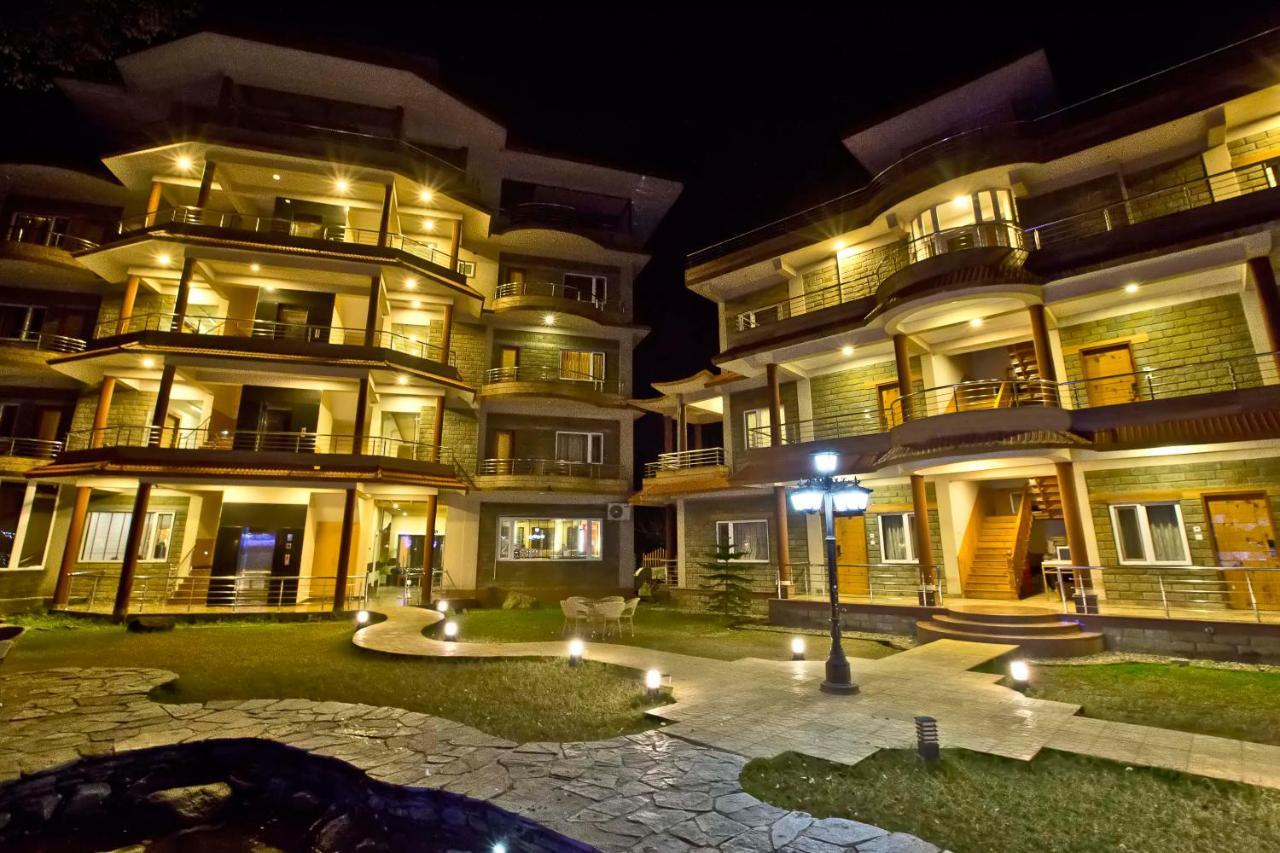 Quartz Himalayan Brothers Hotel