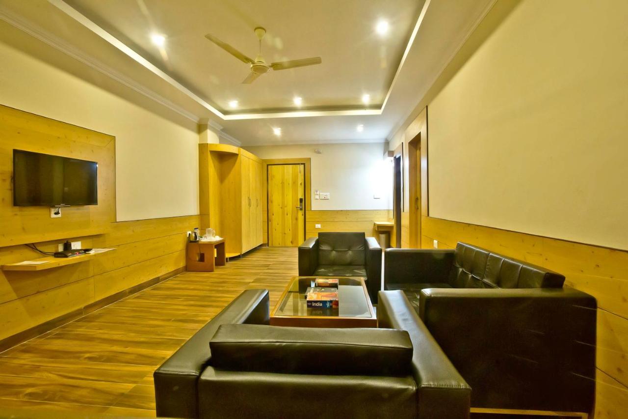 Quartz Himalayan Brothers Hotel