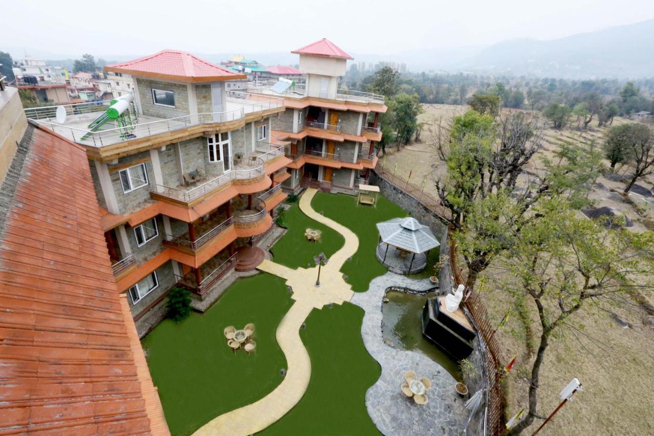 Hotel Quartz Himalayan Brothers