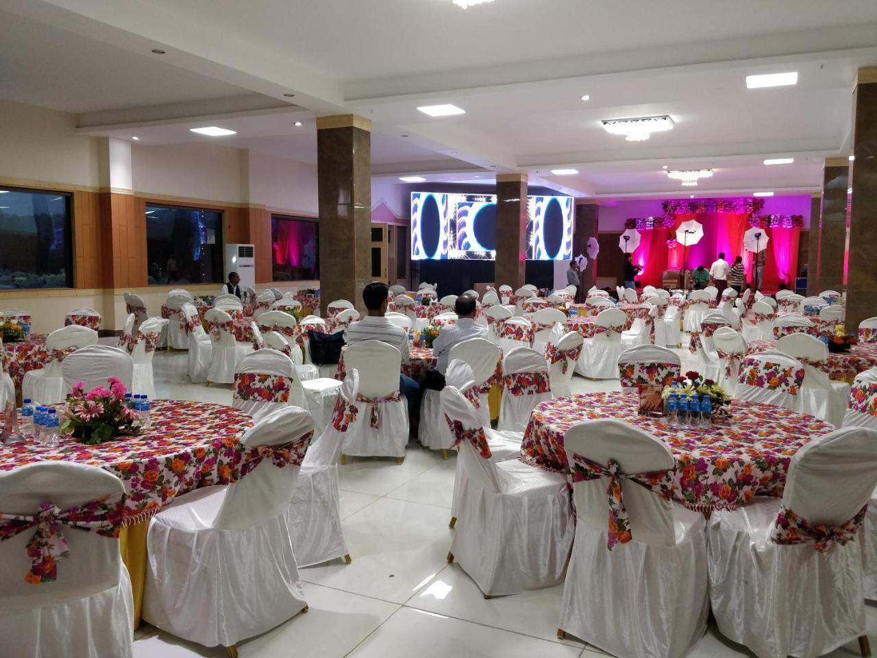 D'polo Club & Hotel Dharamshala