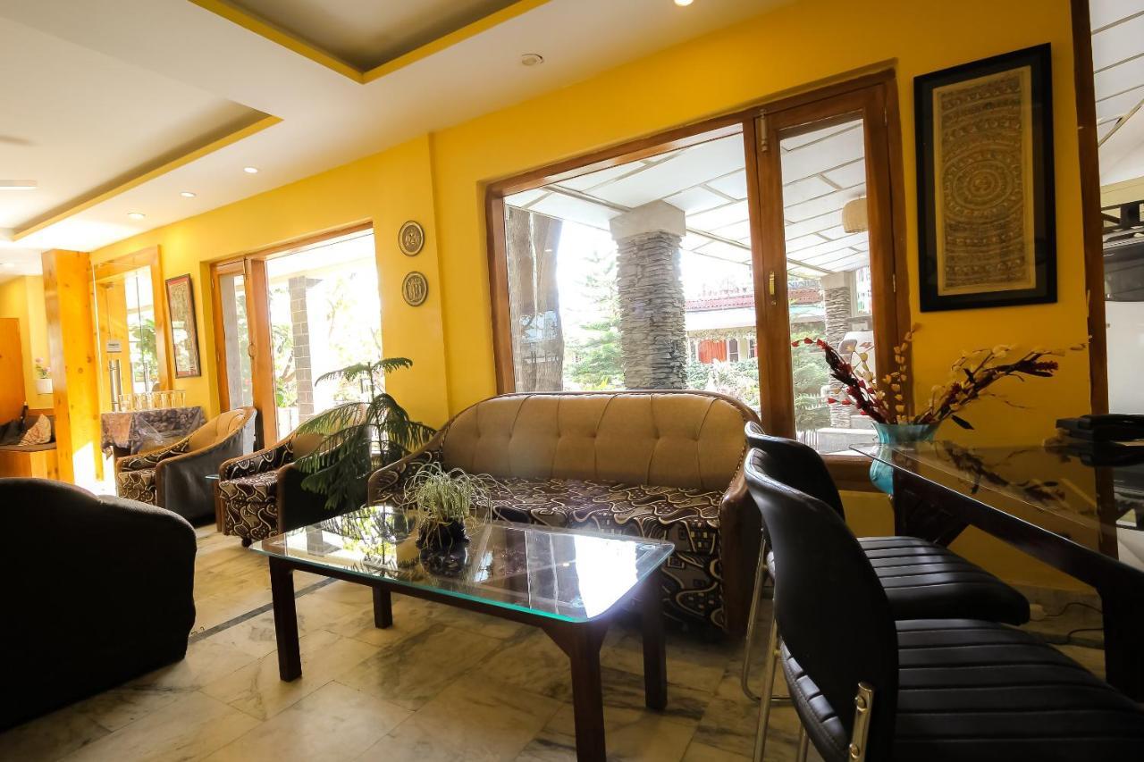 Capital O 4079 Nandini 3* Dharamshala